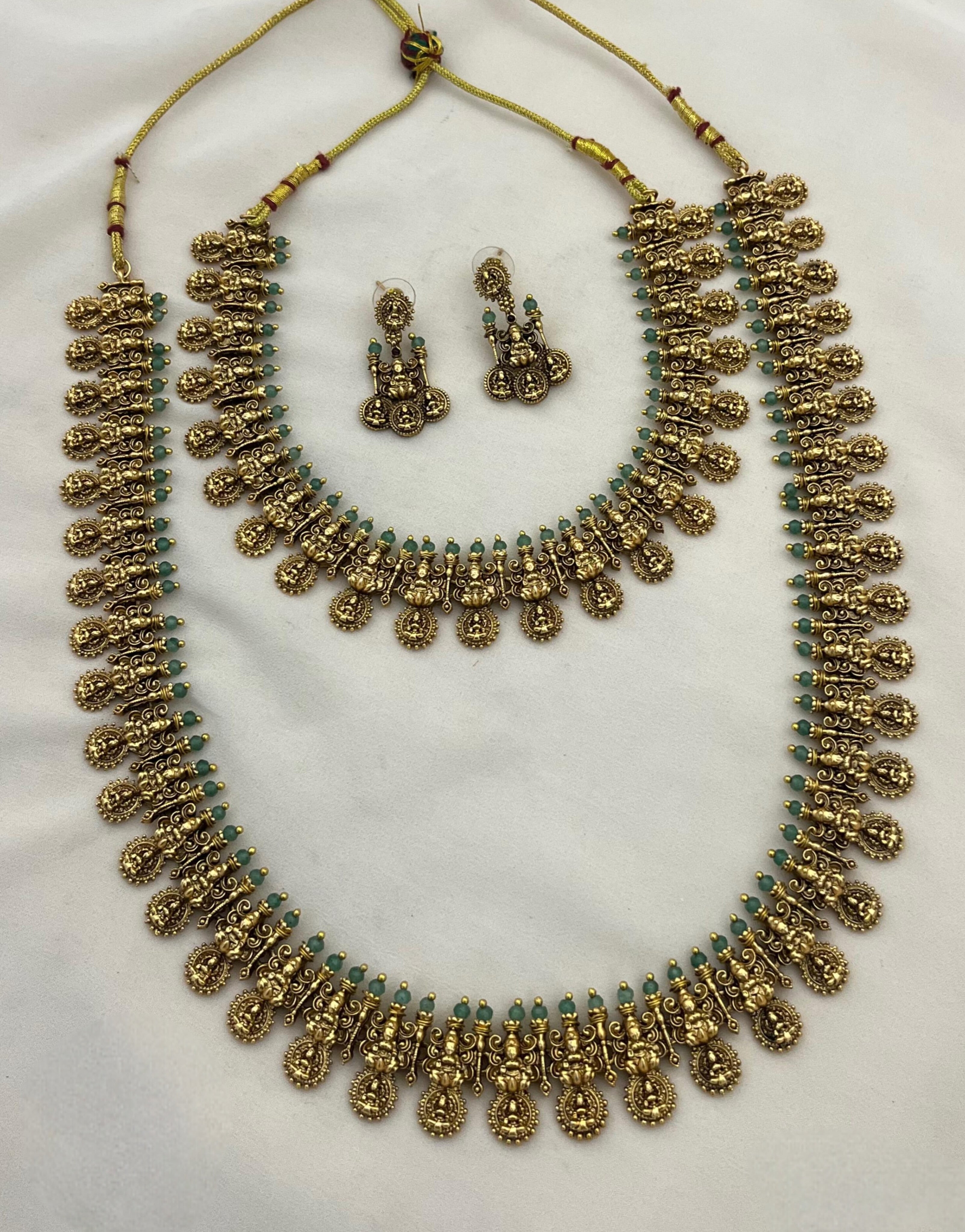 Sri Lakshmi Kasu Vaibhava Haram Combo