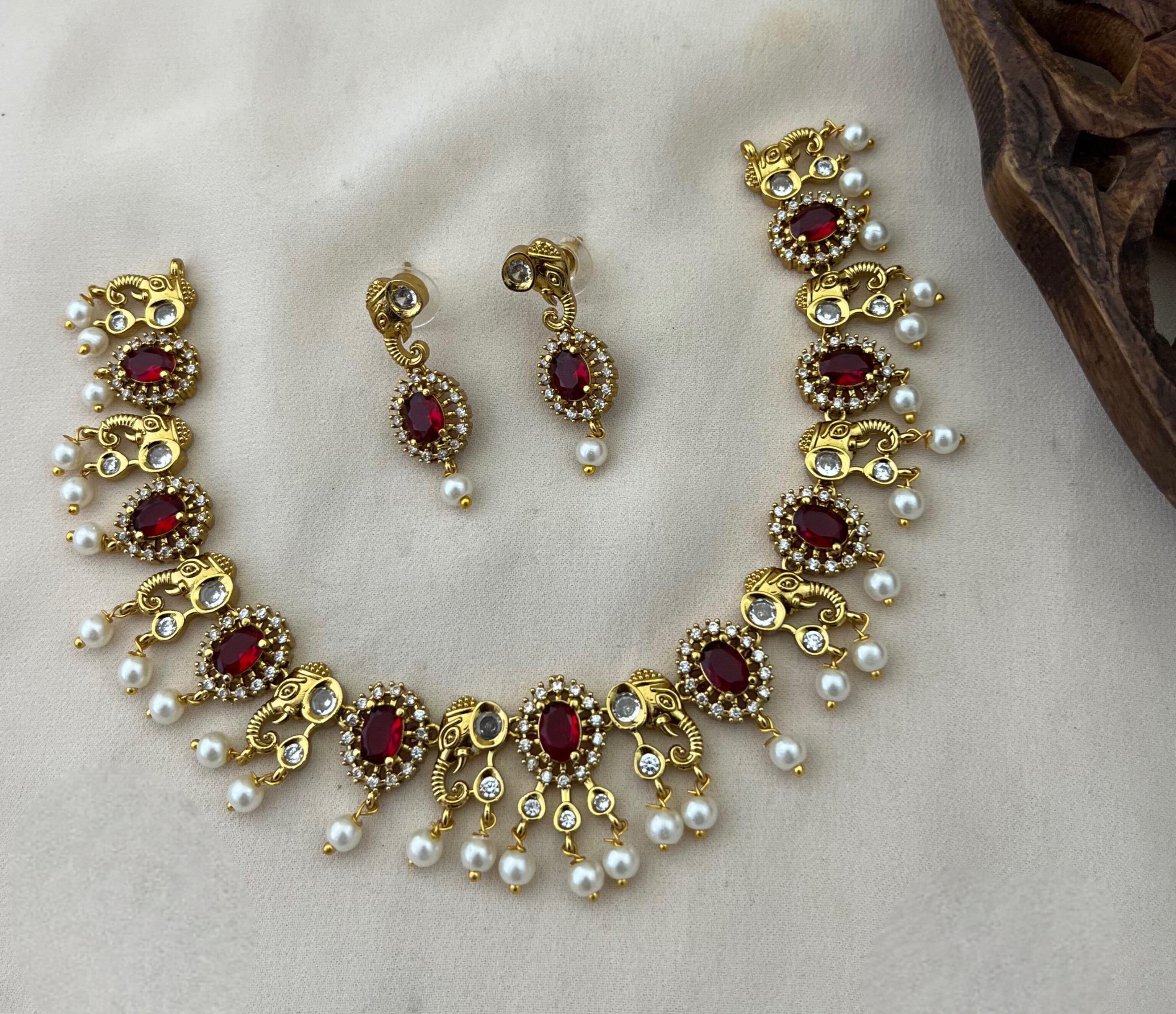 Gaja Ratna Elegance Necklace
