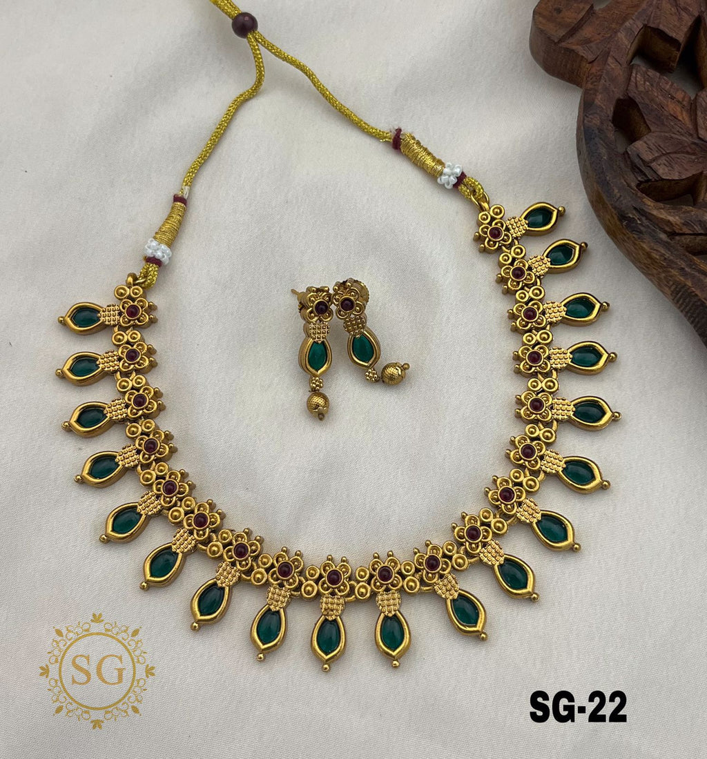 Kundan Style Temple Design Necklace & Earrings for Weddings – SG-22