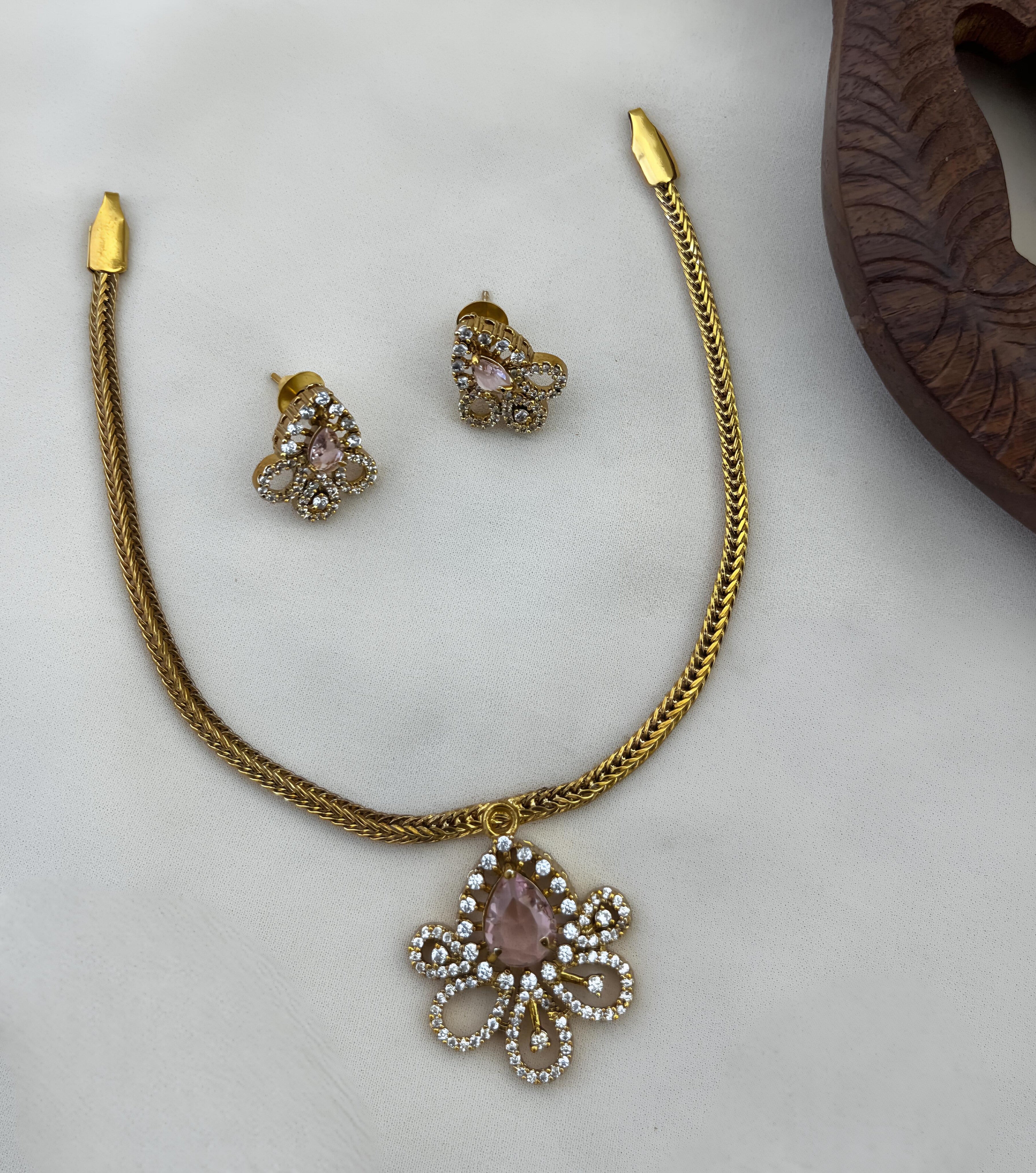 Saanvi Emerald Charm Set