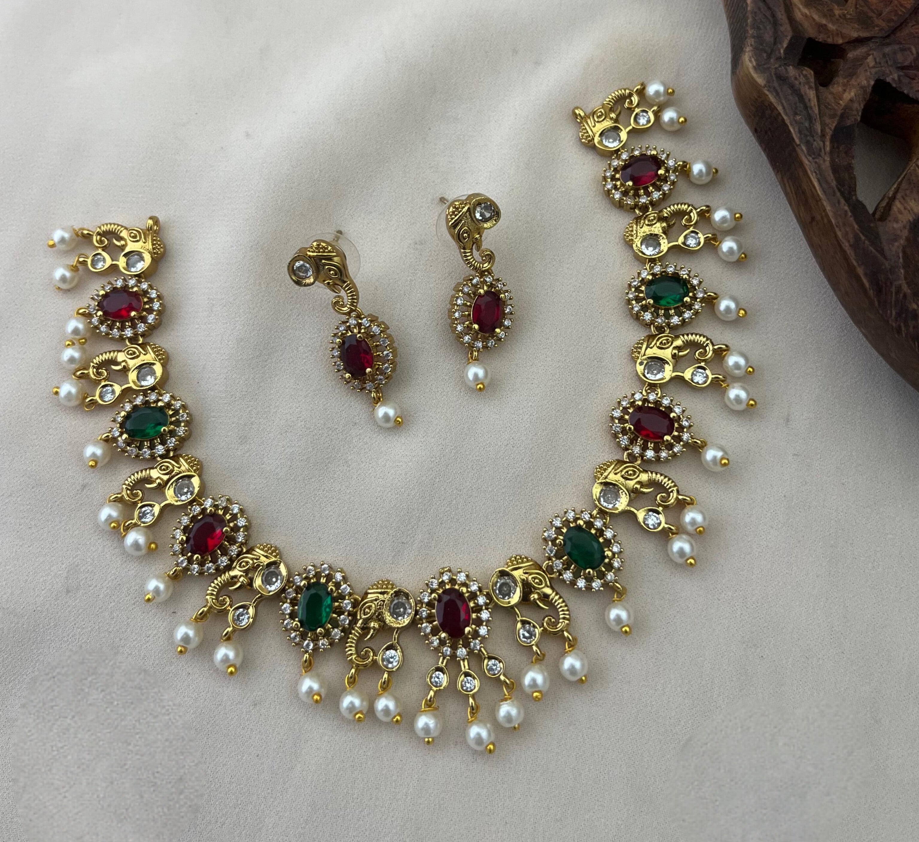 Gaja Ratna Elegance Necklace
